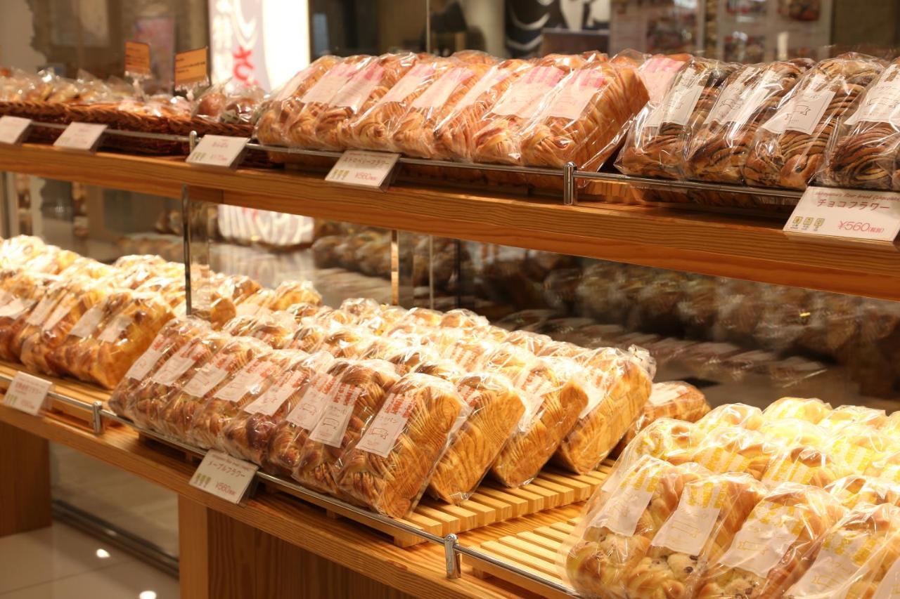 白山酒店4*